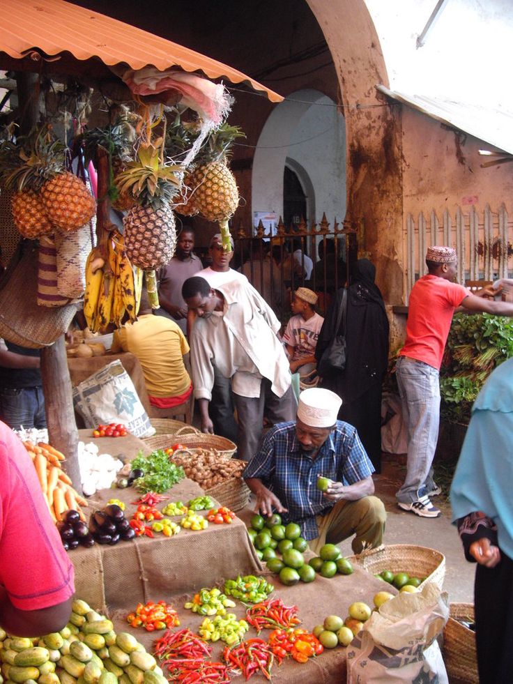 Tanzanian Markets and Trade: A Cultural and Economic Hub 3 2c35d77cfea31bdf027980349e8f25ff