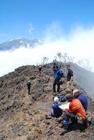 Trekking and Wellness: Enhancing Mental and Physical Health Through Trekking 1 images 3