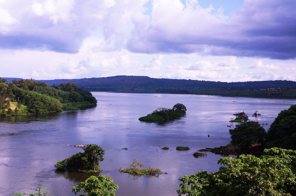 Discover Lake Victoria: Tanzania’s Jewel of Freshwater Splendor 2 lake victoria africa