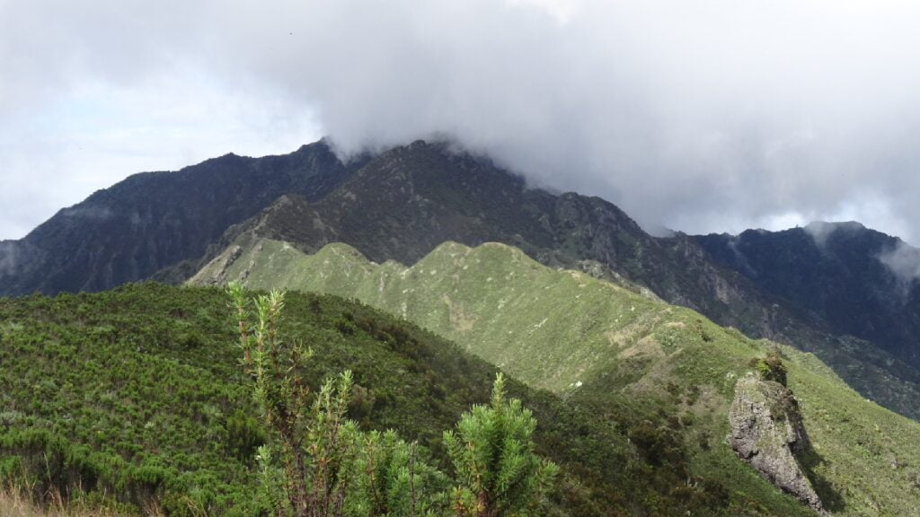 Mount Hanang: Tanzania’s Fourth Highest Peak and Trekking Haven 3 mt hanang tanzania 2