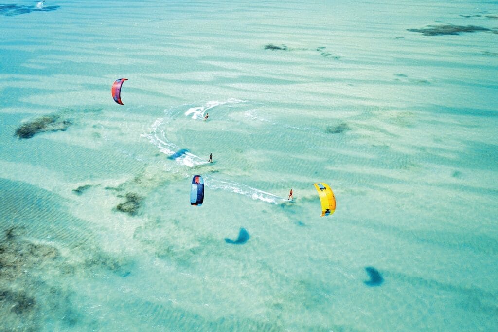 kite surfing, kitesurfing, sea