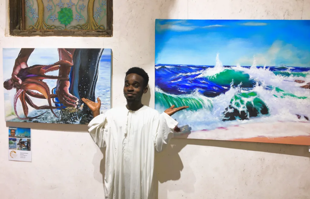 Exploring the art scene in Zanzibar 28 Emerson Art Gallery Opening 014 ab