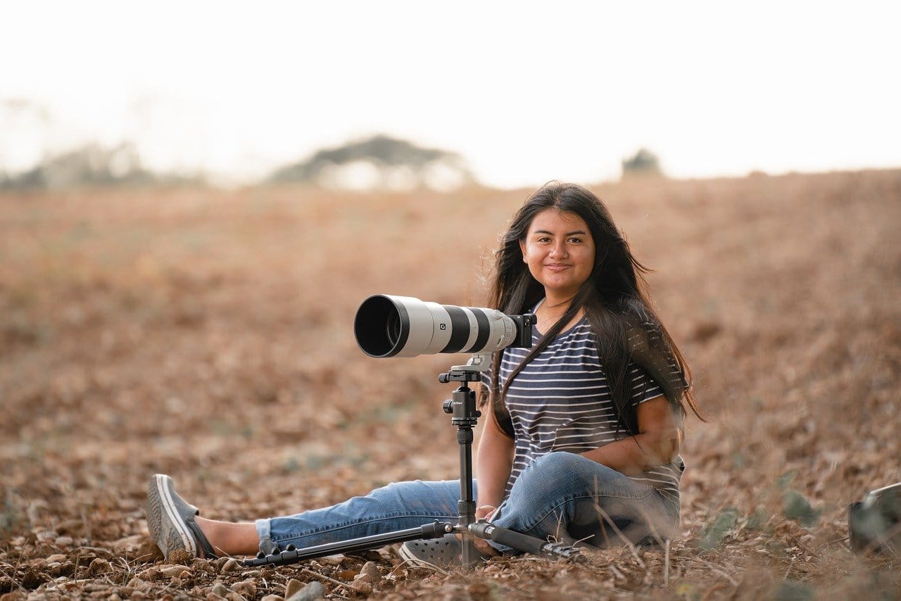 woman, field, photographer