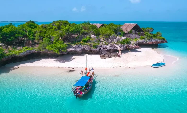 Zanzibar Nature & Ocean Escape: Jozani Forest, Maalum Cave & The Rock Restaurant Day Trip 10 NO